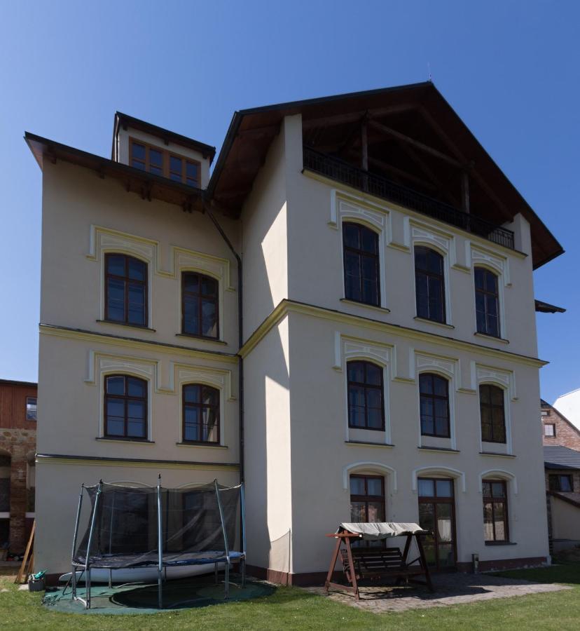Apartmany Setkova Vila Jindřichův Hradec Exterior foto